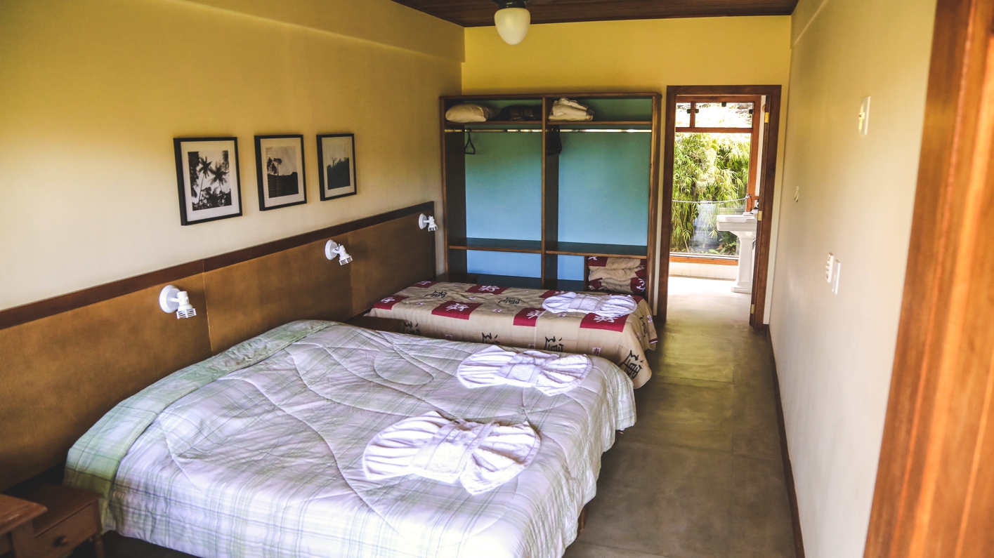 Quarto Duplo